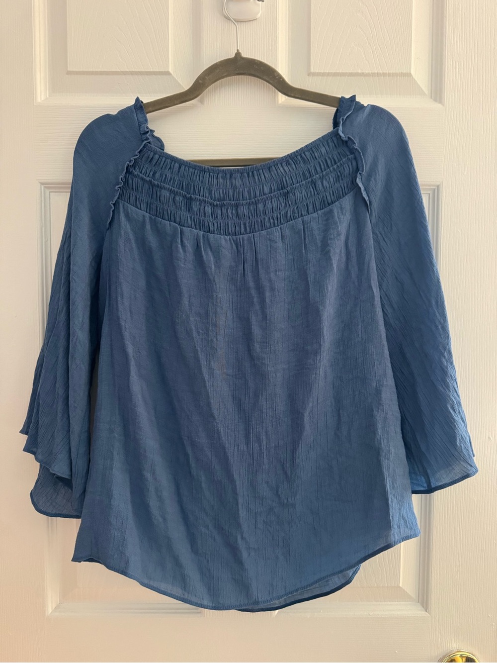 Zac & Rachel Blue Off-Shoulder Smocked Yoke Blouse Size Medium